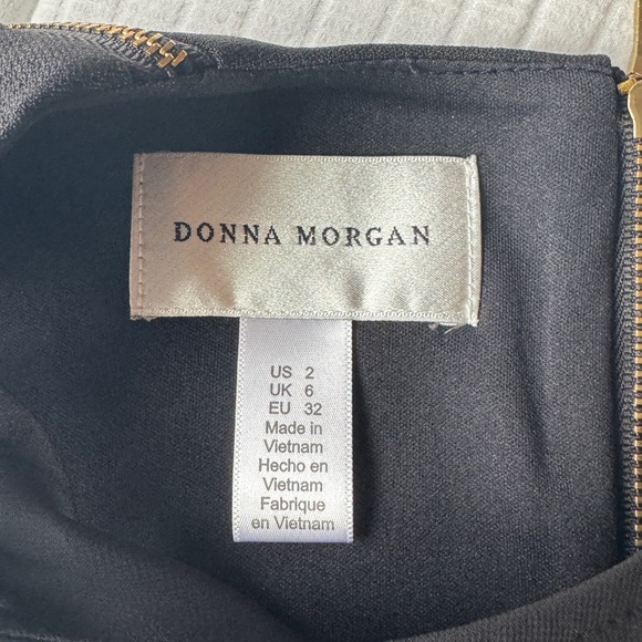 Donna Morgan black dress with gold zipper details - size 2 - Picture 8 of 9
